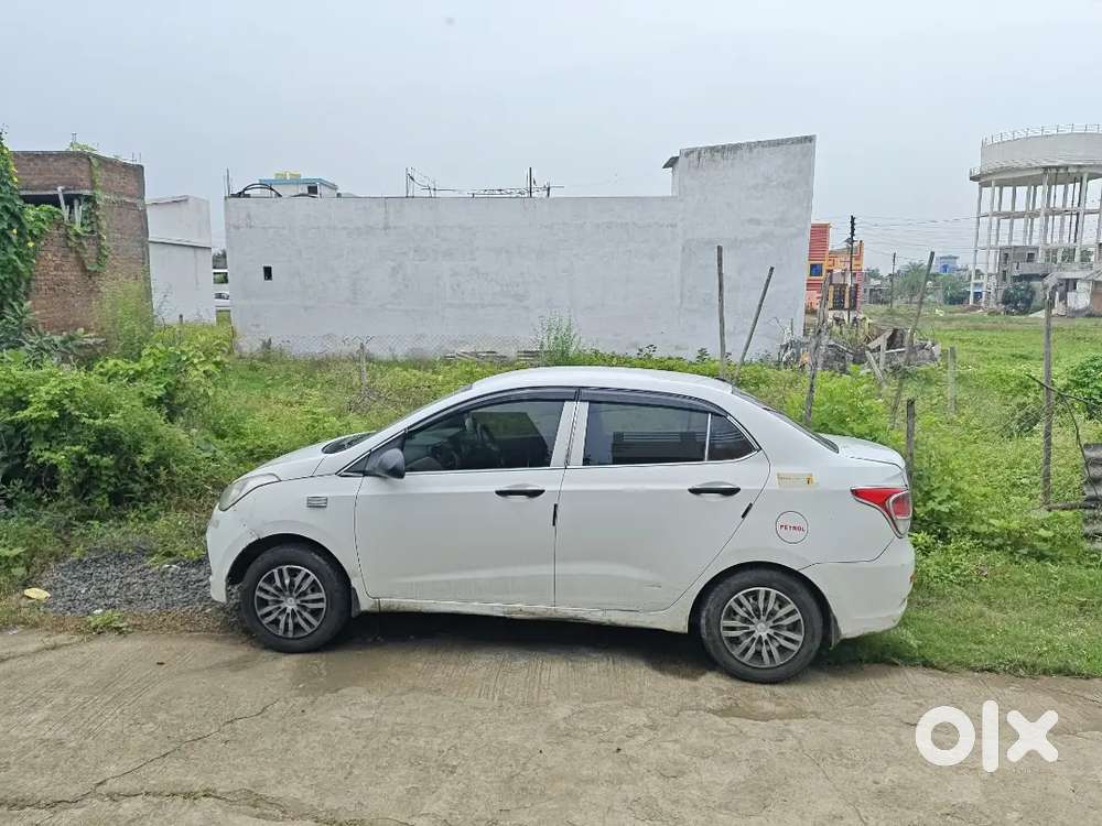 Hyundai Xcent 2018 Cng & Petrol Good Condition