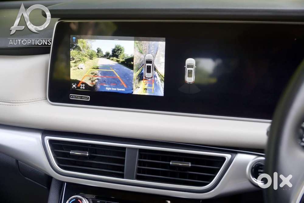 Mahindra Xuv700 2.0 Ax 7 Petrol At Luxury Pack Str, 2023, Diesel