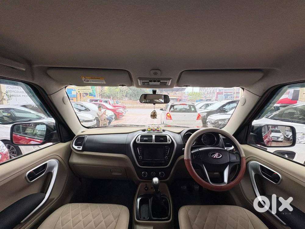 Mahindra Tuv 300 T10, 2017, Diesel