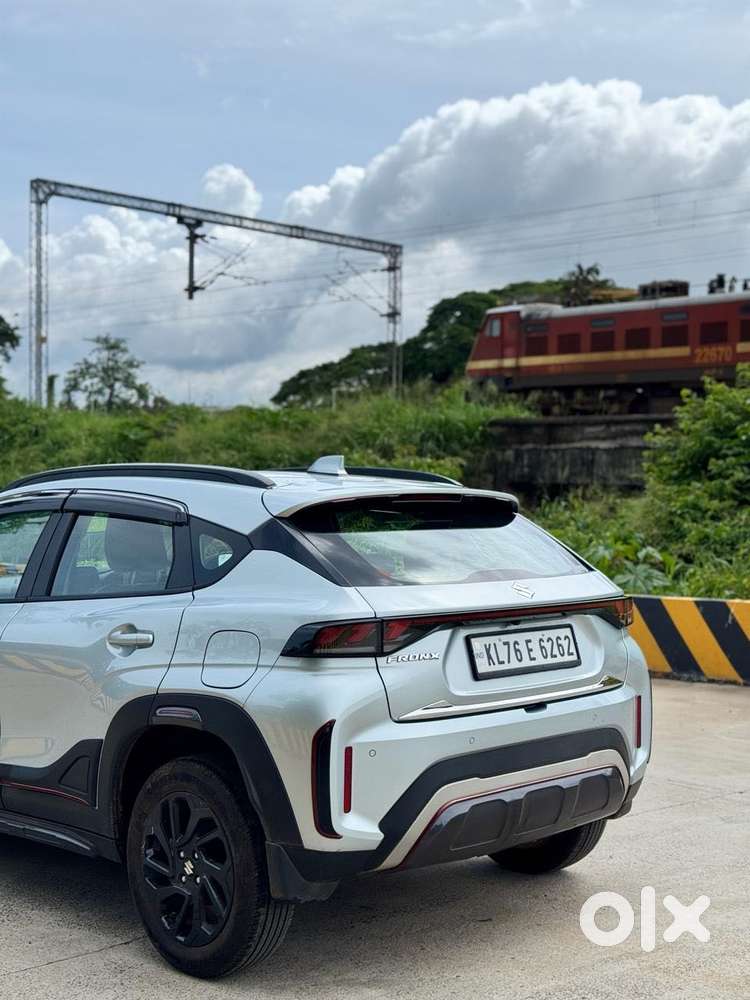 Maruti Suzuki Fronx Delta Plus 1.2l Mt, 2024, Petrol