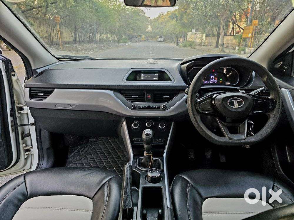 Tata Nexon 1.2 Revotron Xm, 2020, Petrol