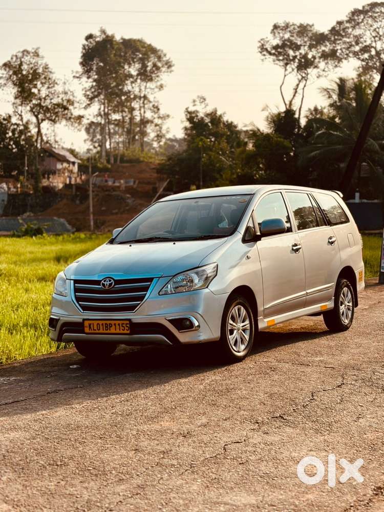Toyota Innova 2013 Diesel 155000 Km Driven