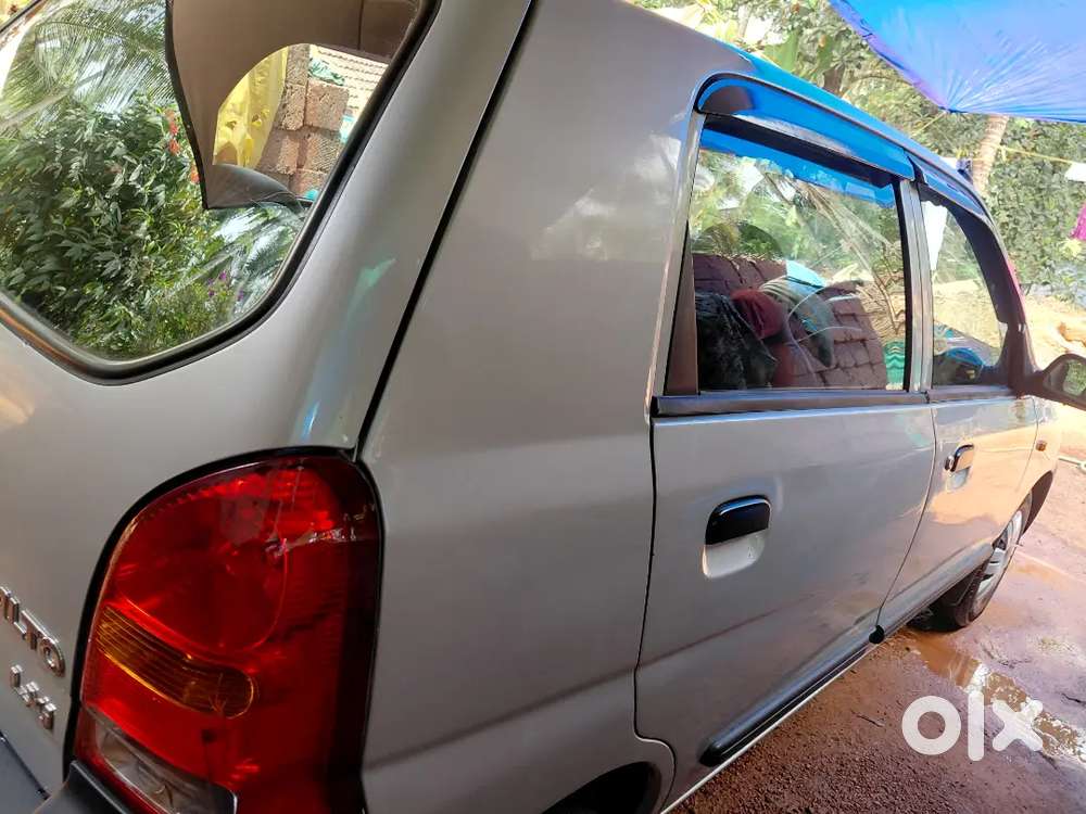 Maruti Suzuki Alto 2011 Petro 99999 Km Driven. New Paper