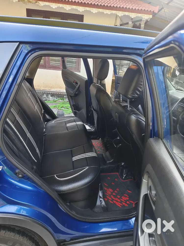 Maruti Suzuki Brezza 2021 Petrol 32000 Km Driven