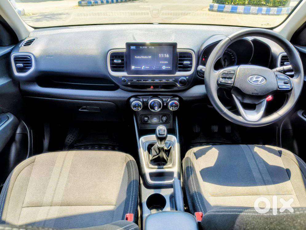 Hyundai Venue Sx Mt, 2021, Petrol