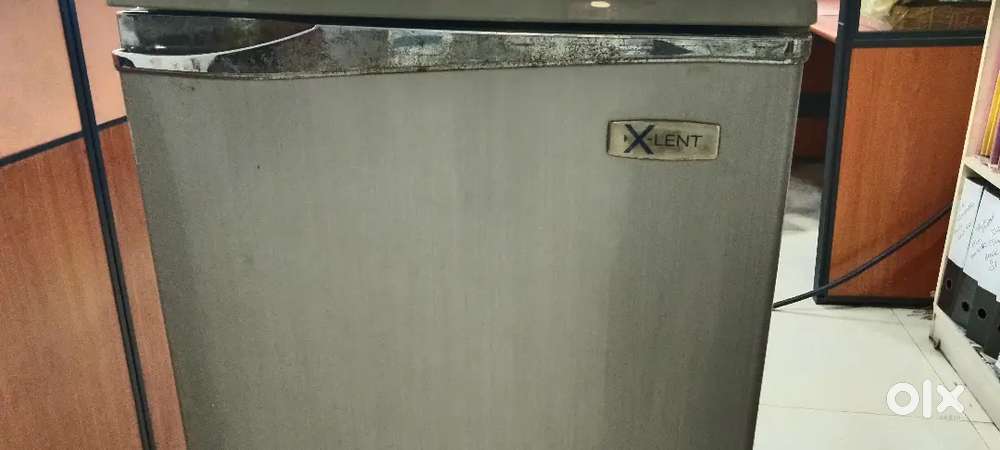 Mini fridge