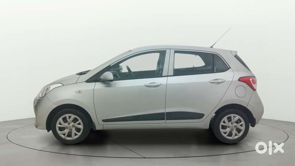 Hyundai Grand i10 Sportz 1.2 Kappa VTVT, 2017, Petrol