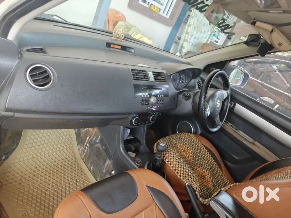 Swift Dzire Maruti 2010