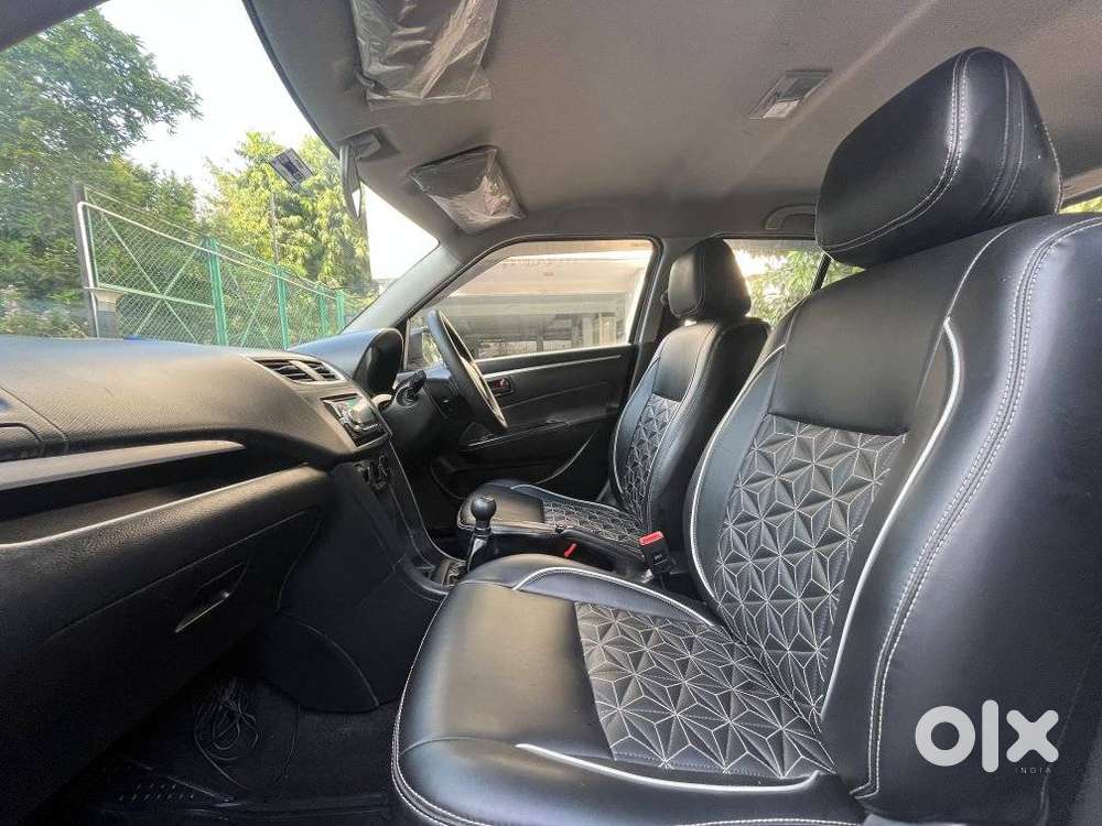 Maruti Suzuki Swift Lxi Optional-o, 2017, Petrol