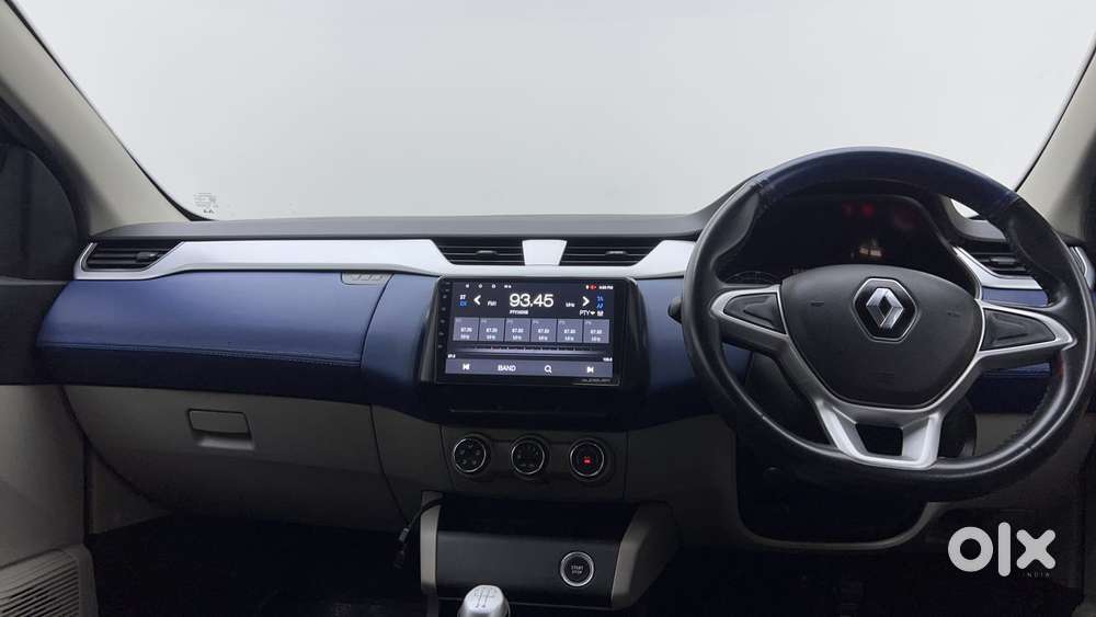 Renault Triber Rxz, 2021, Petrol