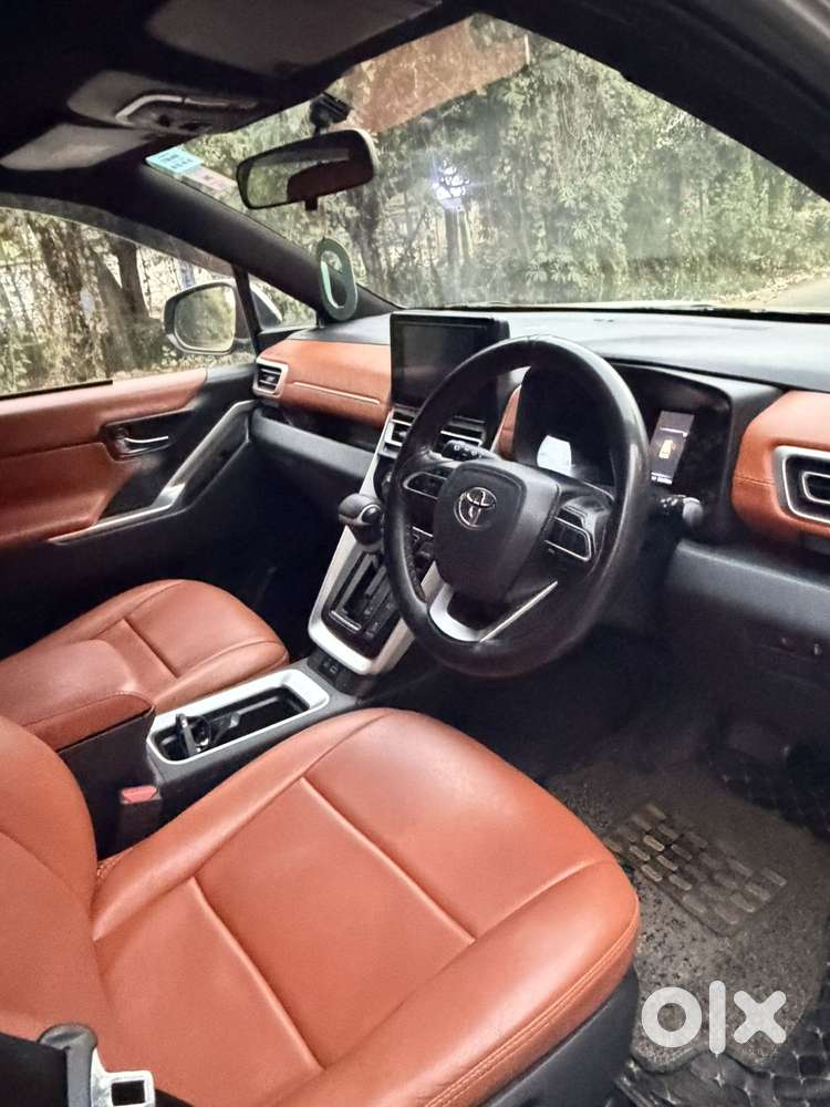 Toyota Innova Hycross 2.0 Gx 7 Str, 2023, Petrol