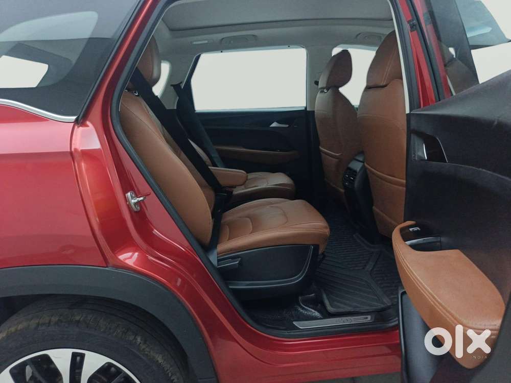 Mg Hector Plus 1.5 Sharp Turbo Cvt 6 Str, 2021, Petrol