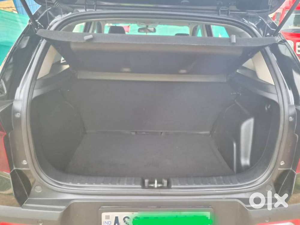 Kia Sonet 2024 Petrol Well Maintained