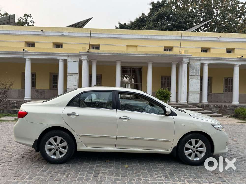 Toyota Corolla Altis