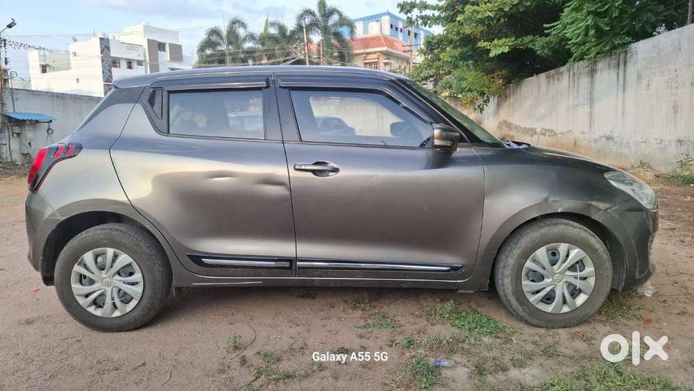 Maruti Suzuki Swift Vxi + Manual, 2021, Petrol