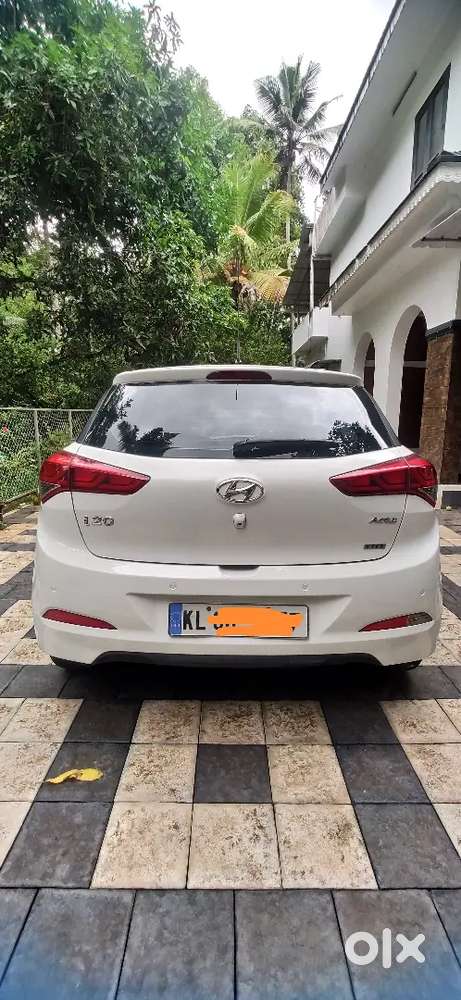 Hyundai New I20 2014 Petrol 55917 Km Driven, Personal
