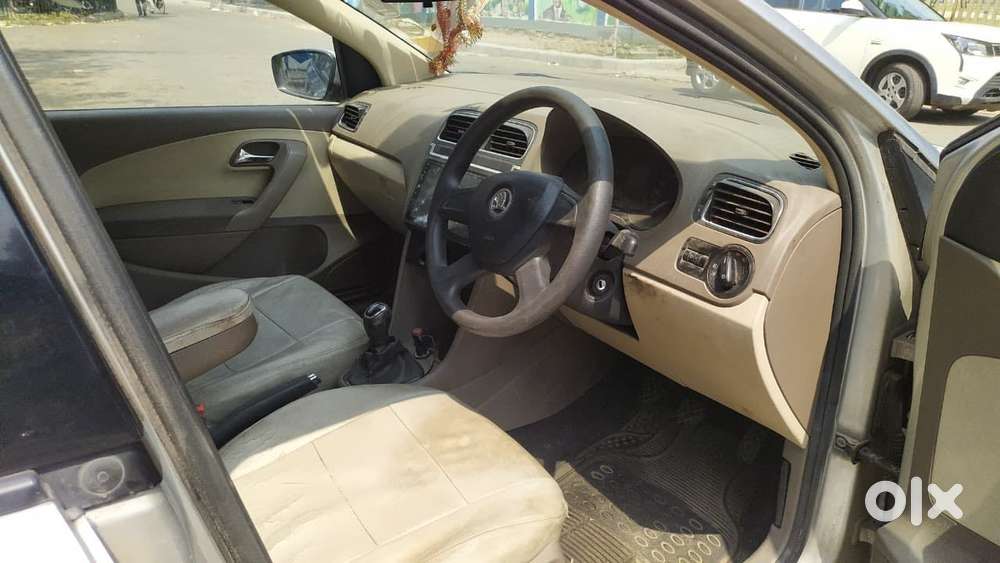 Skoda Rapid 2011-2013 1.6 Mpi Ambition, 2013, Petrol