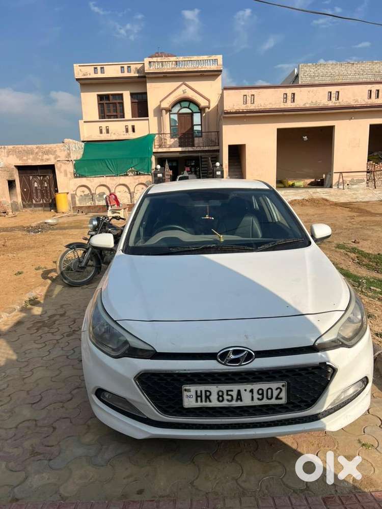 Hyundai Diesel Car 2018 Year Good Condition Good Average 25+