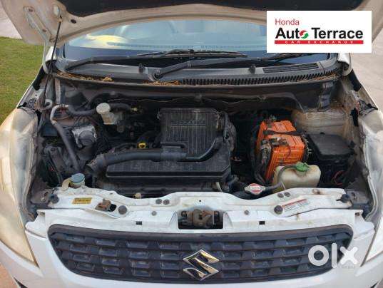 Maruti Suzuki Ertiga Zxi Petrol, 2014, Petrol