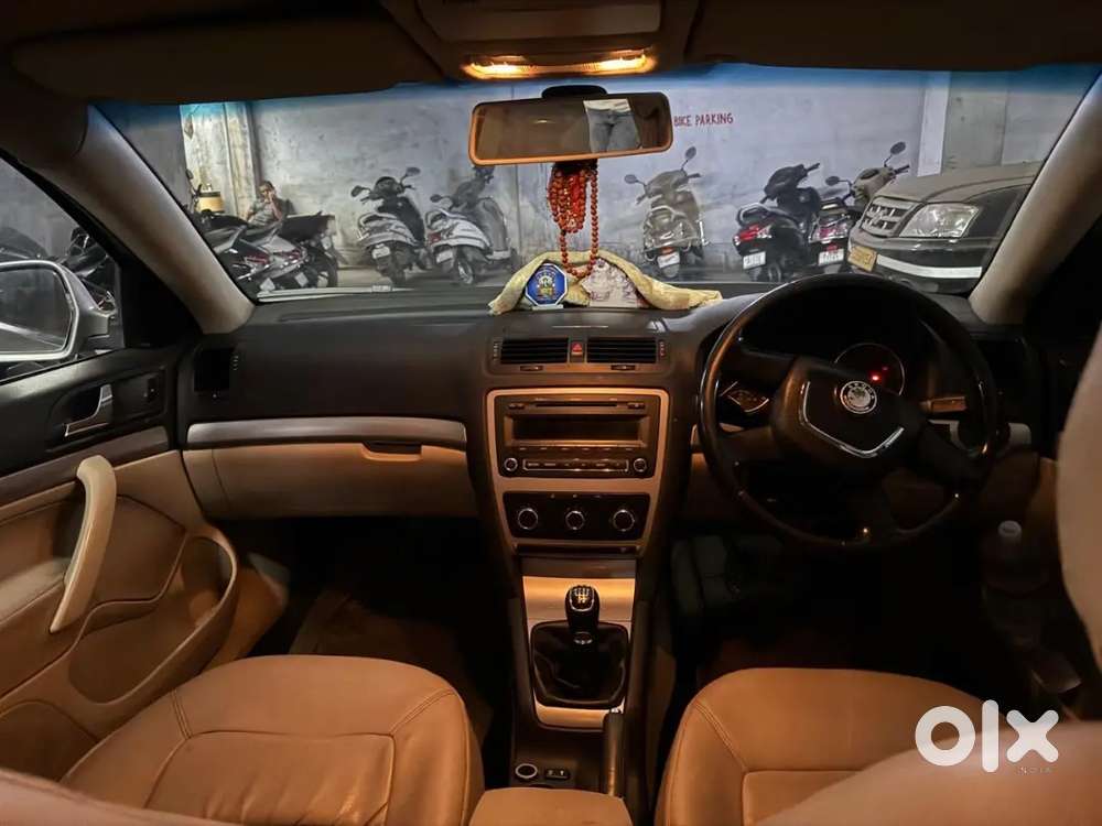Skoda Laura 2.0 Ambition 2013