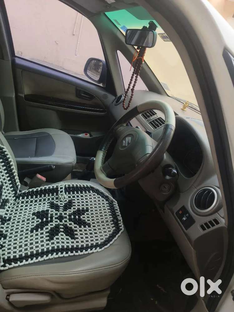 Maruti Suzuki Sx4 2011