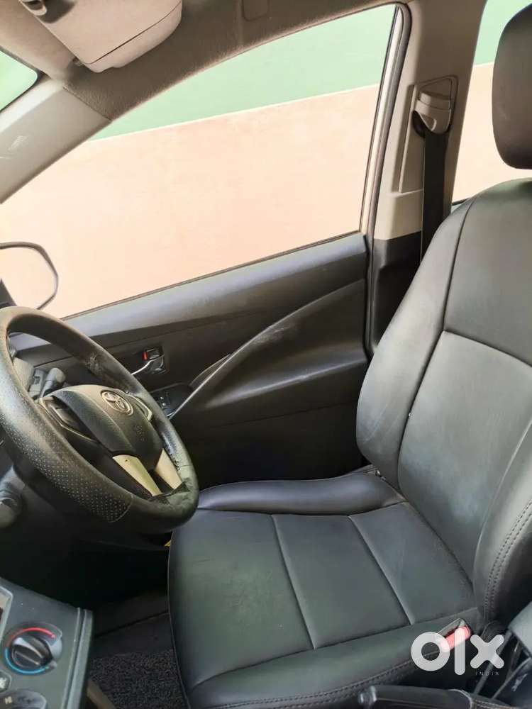 Toyota Innova Crysta 2017