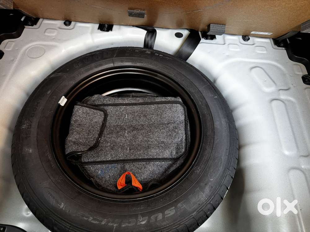 Hyundai Venue S (o) 1.2 Petrol Knight Edition, 2021, Petrol