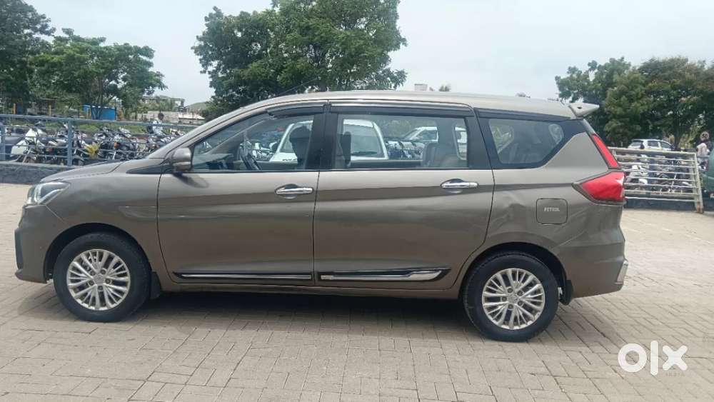 Maruti Suzuki Ertiga 1.5 Vxi, 2022, Petrol