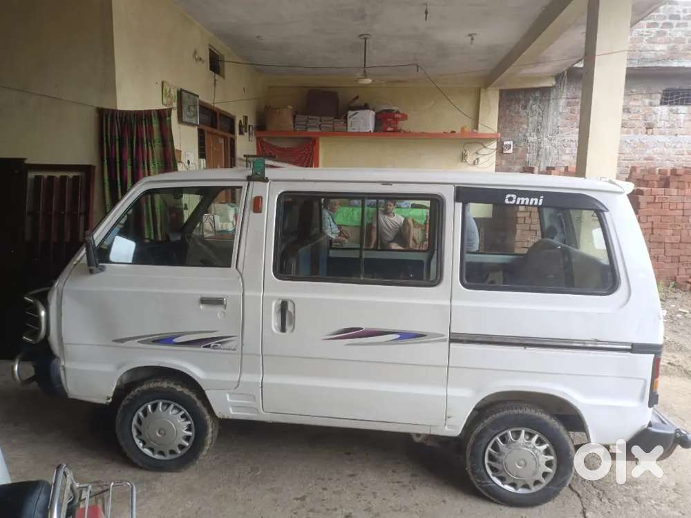 Maruti Suzuki Omni 2017 Lpg Manual First Owner