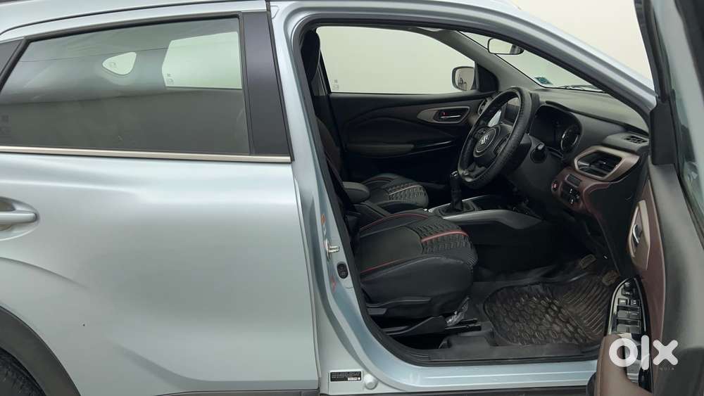 Maruti Suzuki Fronx Zeta 1.0 L Turbo Mt, 2023, Petrol