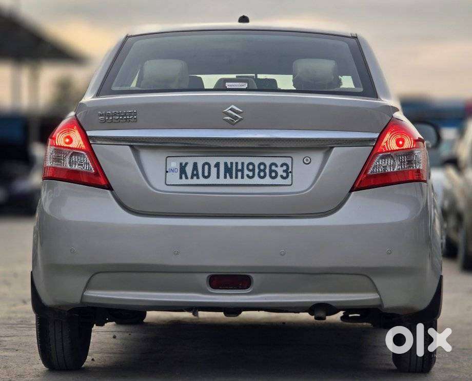 Maruti Suzuki Swift Dzire 1.2 Vxi Bsiv, 2013, Petrol