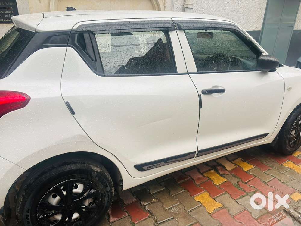 2022 Maruti Swift 1.2 Lxi