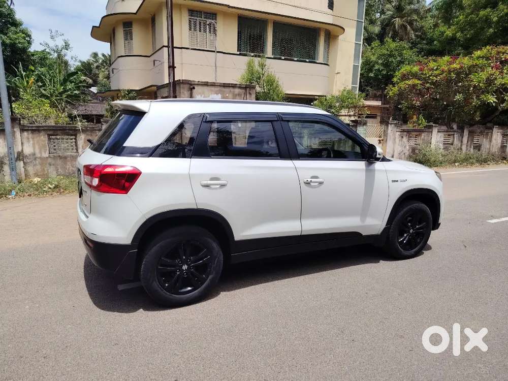 Maruti Suzuki Brezza Automatic Diesel 2019 Register 30000 Km Driven