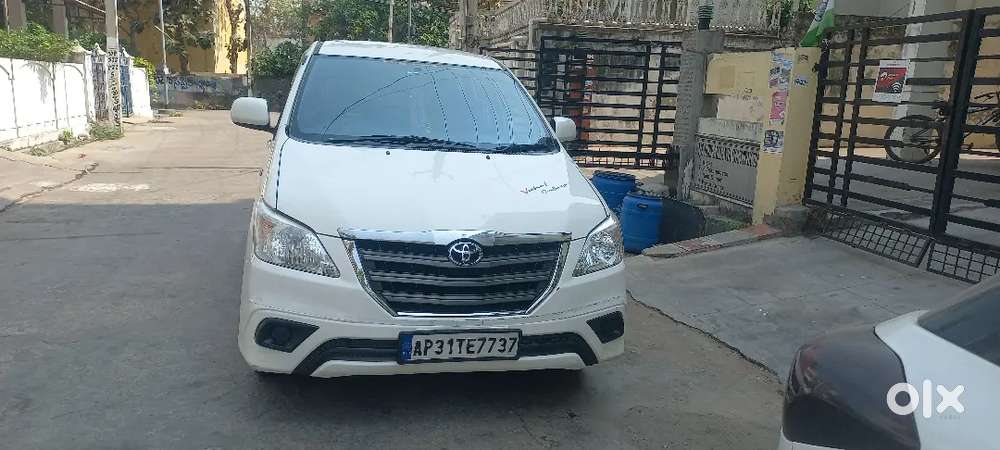 Toyota Innova 2018