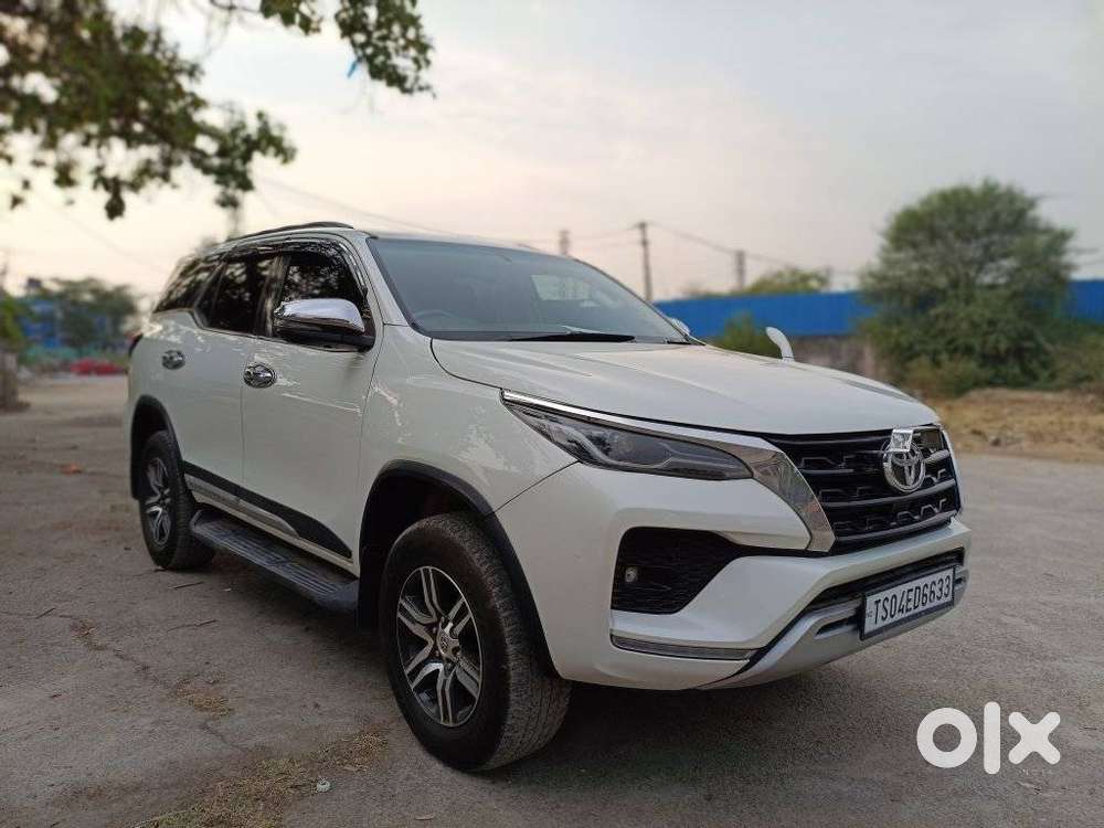 Toyota Fortuner 4x2 At 2.8 Diesel, 2021, Diesel