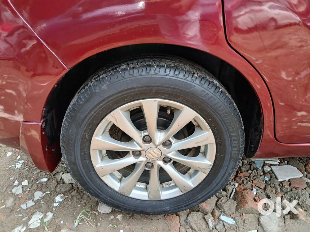 Maruti Suzuki Ertiga Zxi, 2013, Petrol