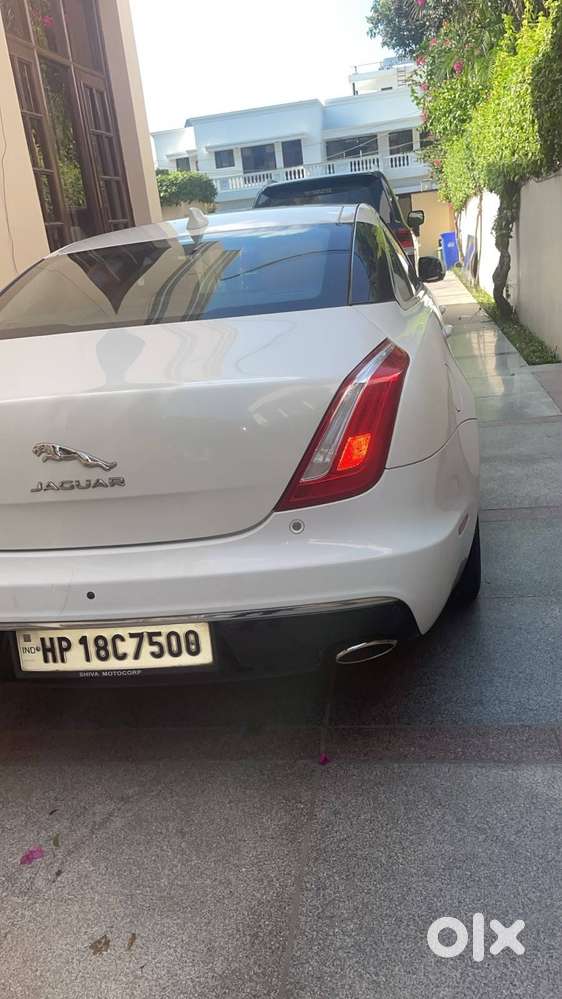Jaguar Xj 3.0l Portfolio Diesel | 2018 Model | 1st Owner | Excellent L