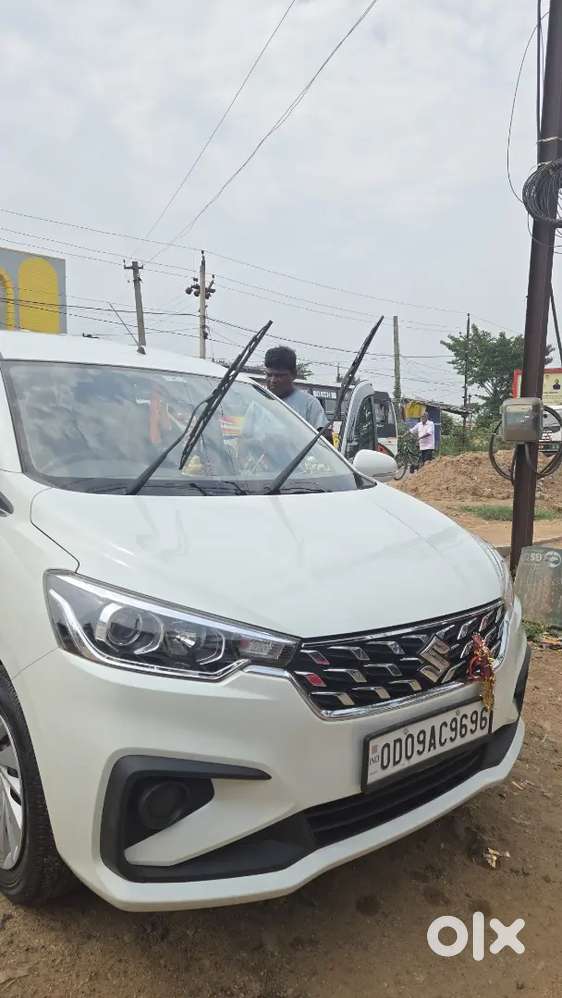 Maruti Suzuki Ertiga 2024 Petrol Well Maintained