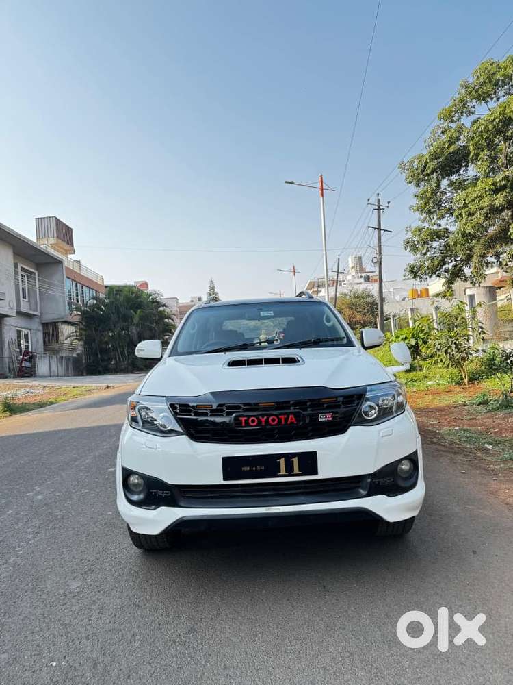 Toyota Fortuner 4x2 Mt Trd Sportivo, 2013, Diesel