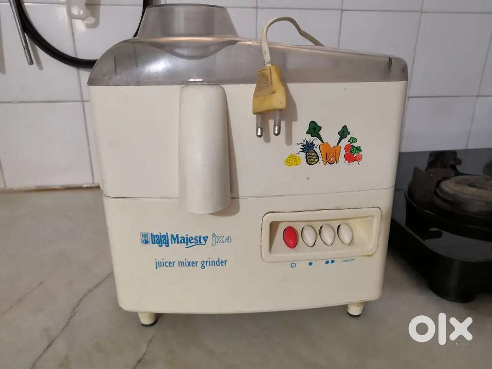 Bajaj Majesty Jx4 Juicer, Mixer, Grinder.