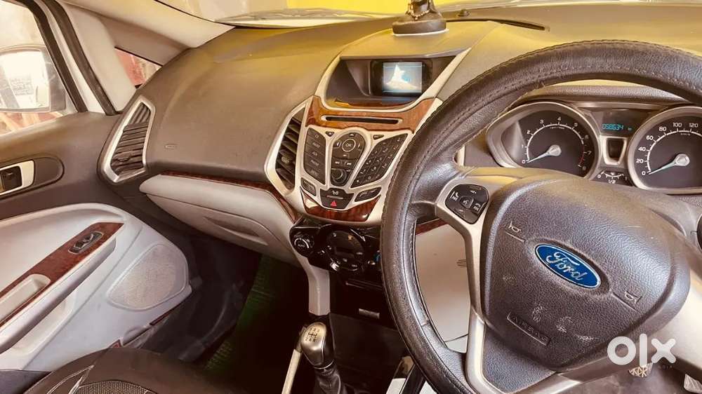Ford Ecosport 2015 Petrol Well Maintained
