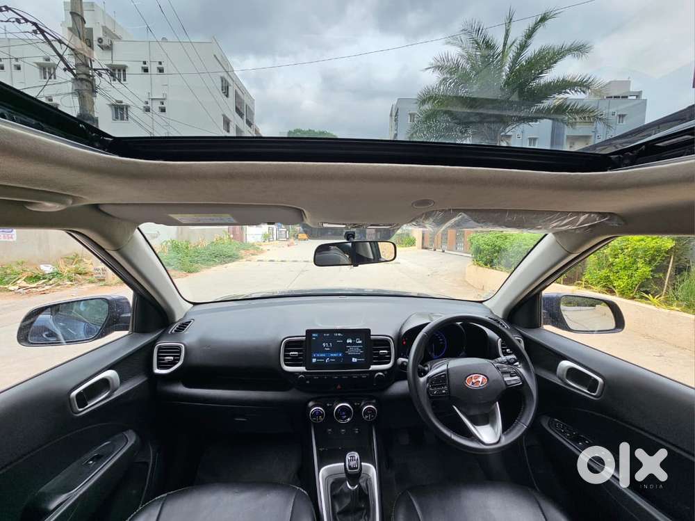 Hyundai Venue 1.0 Sx (o) Turbo Dual Tone, 2019, Petrol