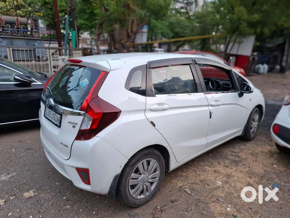Honda Jazz 2017 Cng & Hybrids 78000 Km Driven
