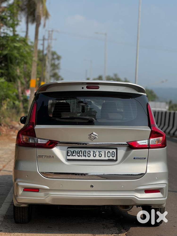 Ertiga Zxi Plus Automatic Low Km