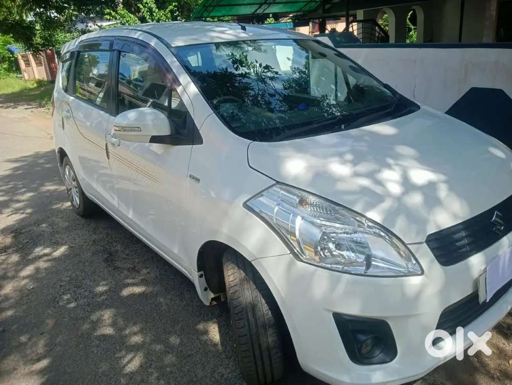 Maruti Suzuki Ertiga 11/2013 Diesel 120000 Km Driven