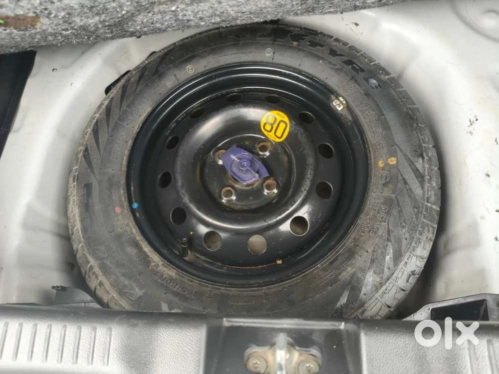 Maruti Suzuki Swift 1.3 Zxi, 2021, Petrol