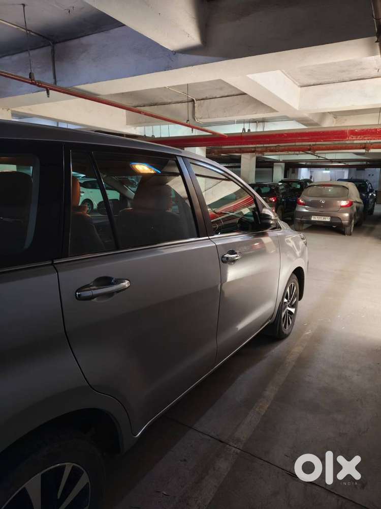 Toyota Crysta On Sell