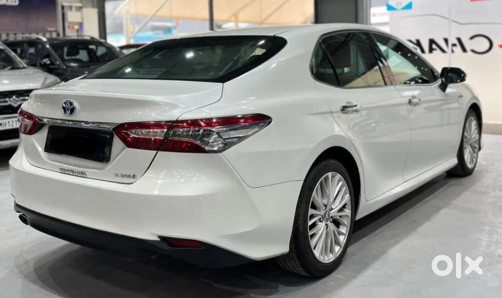 Toyota Camry Hybrid, 2020, Petrol