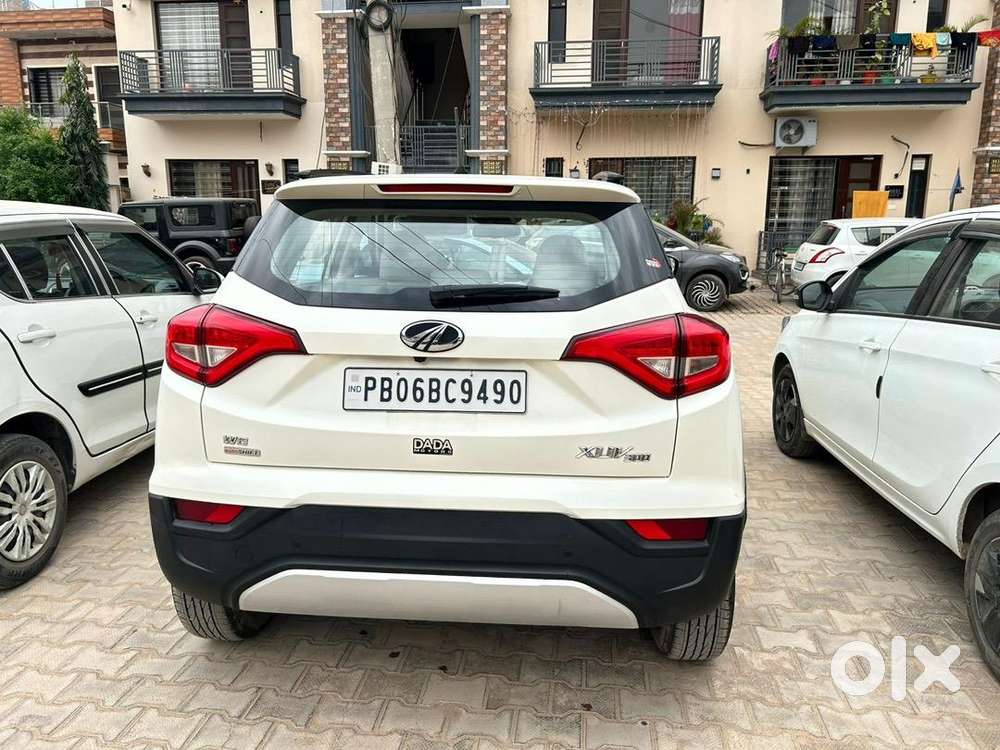 Mahindra Xuv300 2022 Petrol Well Maintained