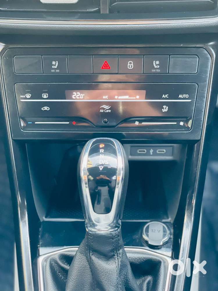 Skoda Kushaq 1.0 Tsi Style At, 2022, Petrol